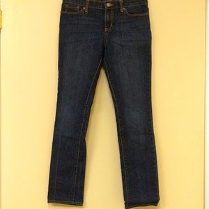 Old Navy dark blue skinny jeans girls size 14 plus.